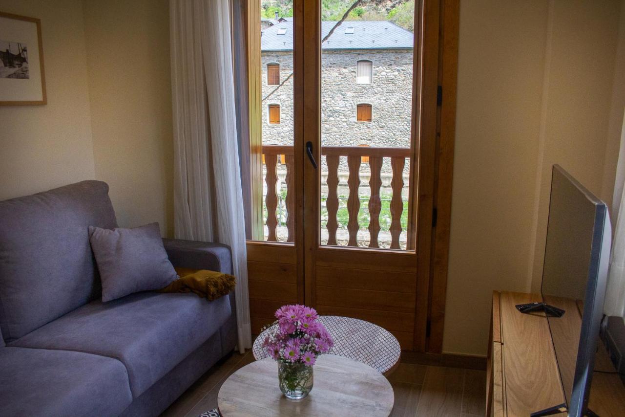 Apartaments Areny - L'Amfitriona Esterri d'Àneu Extérieur photo